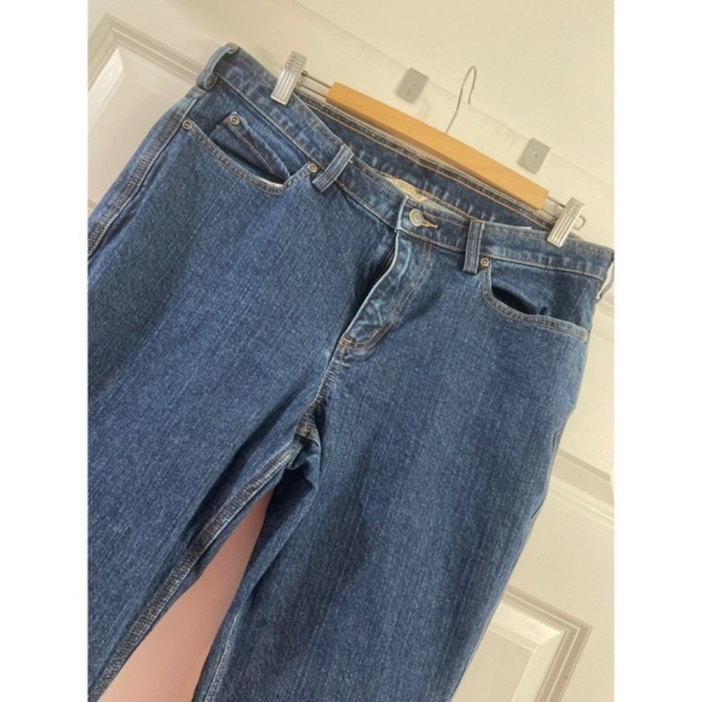 Duluth Trading Co Women Dark Wash Straight Leg Jeans Blue 14x31 40705